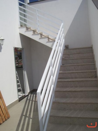 Guarda Corpo Alum. Anod. Branco