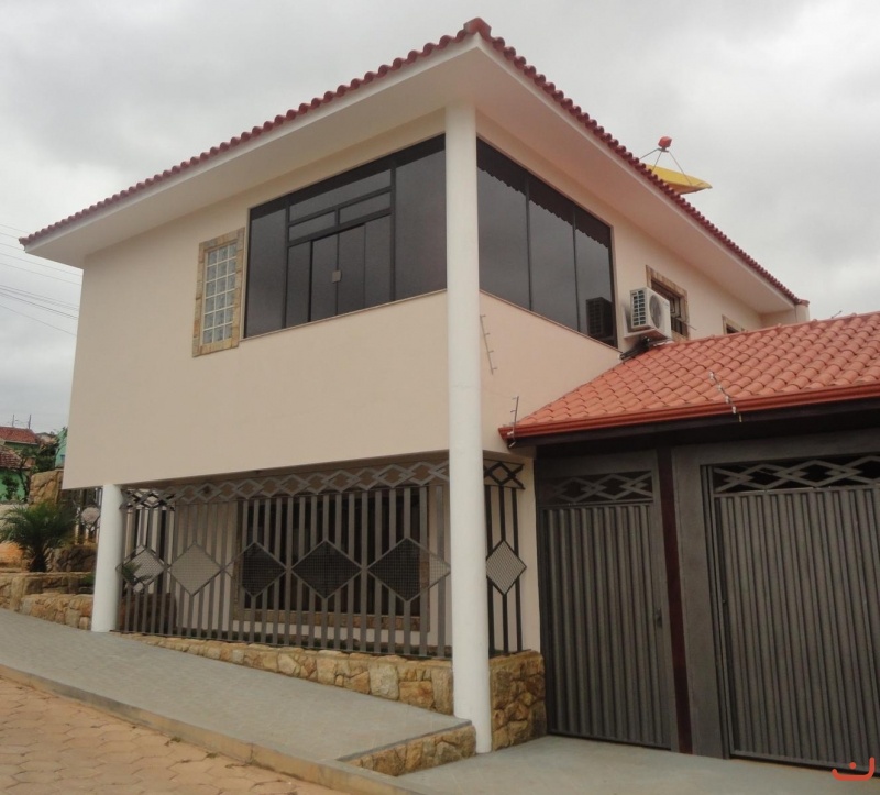 Residência em Fumê 08 mm