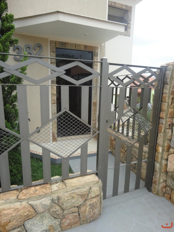 Residência em Fumê 08 mm